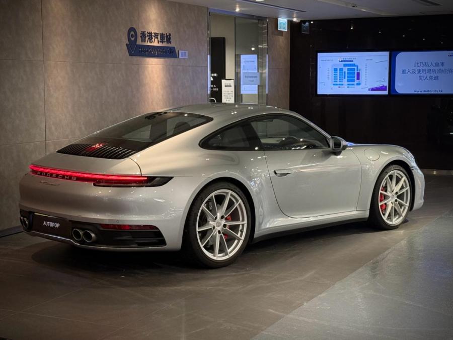 911 992 CARRERA S - Image 2